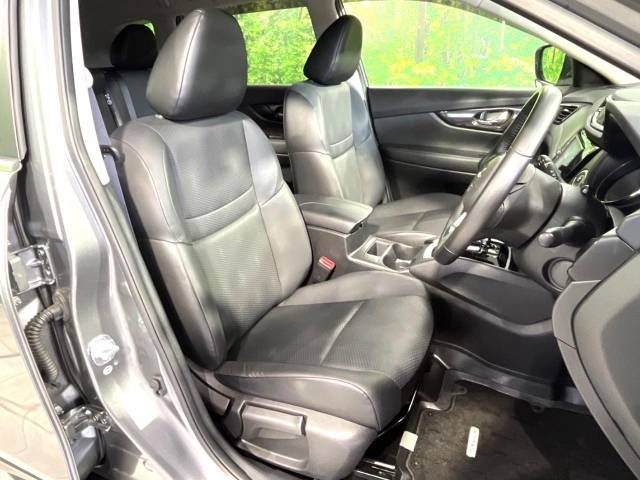 Nissan X-TRAIL 2017-07 9557-8