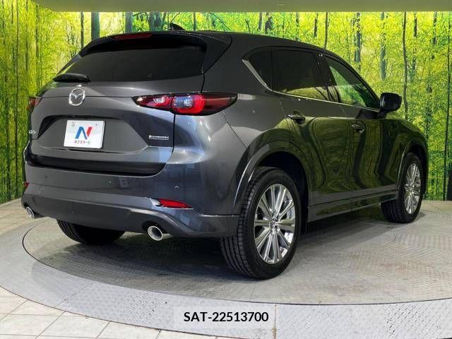 Mazda CX-5 2022-04 208886-17