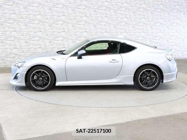 Toyota 86 2015-08 215991-10