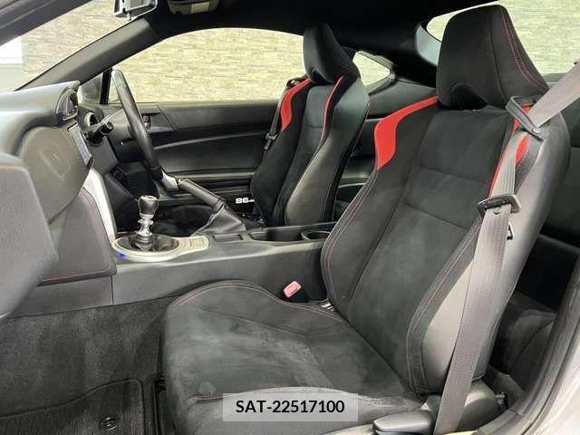 Toyota 86 2015-08 215991-18