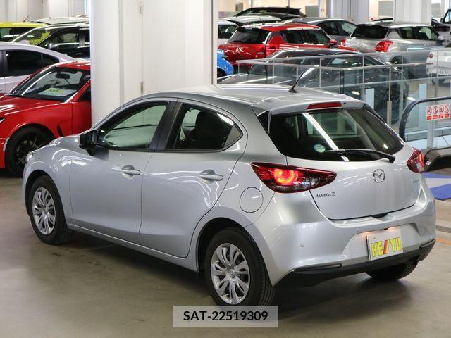 Mazda MAZDA2 2020-10 325454-6