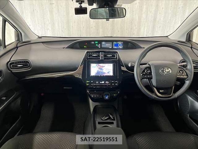 Toyota PRIUS 2019-03 250852-1
