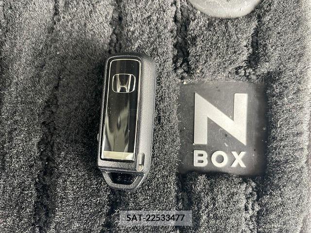 Honda N BOX 2017-10 338370-29