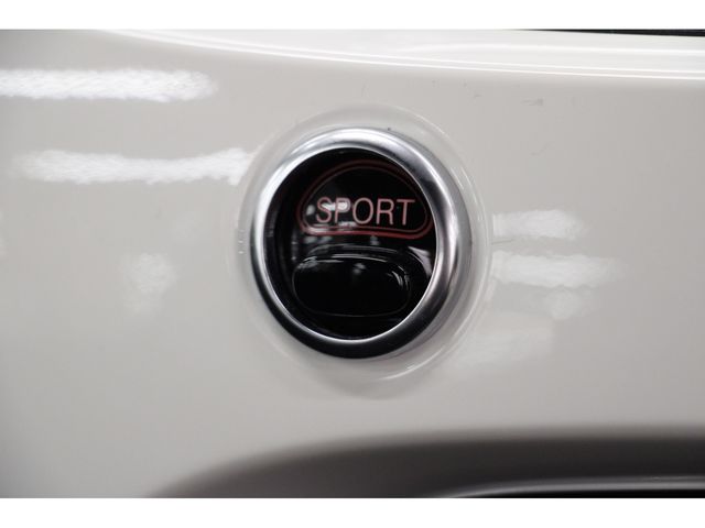 Abarth 595 2018-09 10156-10