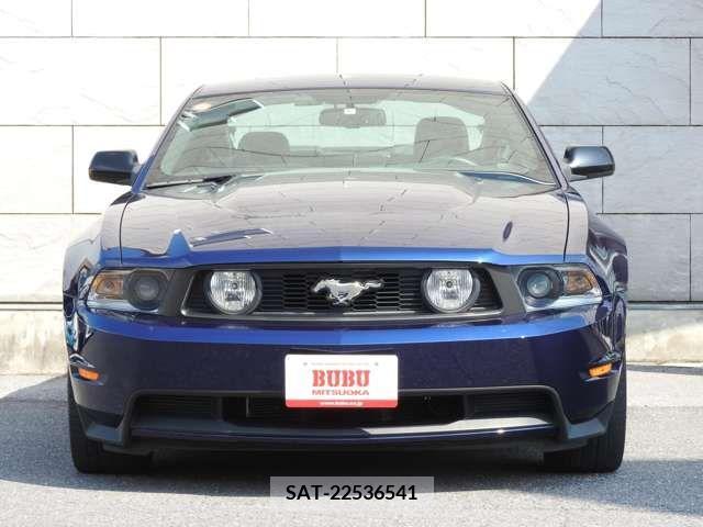 Ford MUSTANG 2010-06 216097-1