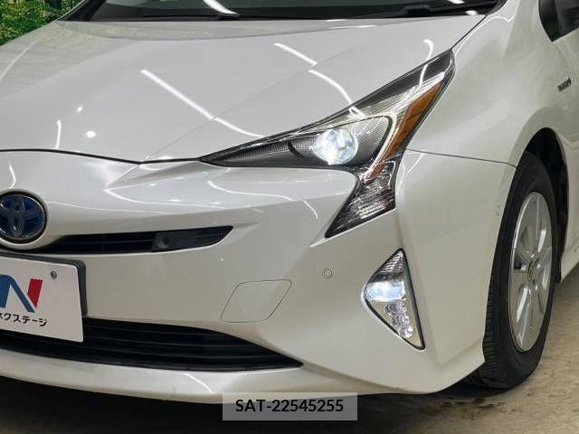 Toyota PRIUS 2017-09 247520-6