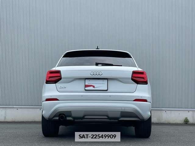 Audi Q2 2019-11 356573-5