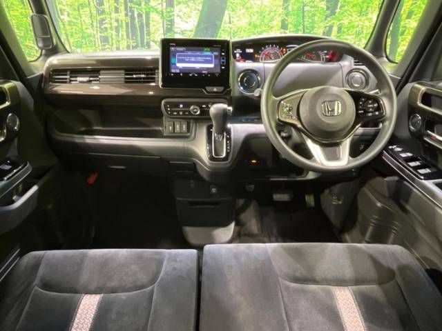Honda N BOX CUSTOM 2018-03 21027-1