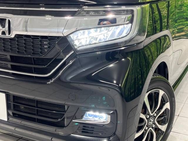 Honda N BOX CUSTOM 2018-03 21027-11