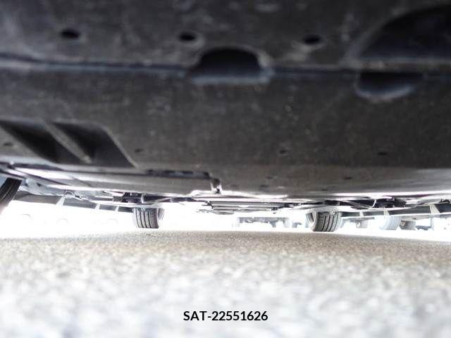 Toyota PRIUS 2019-04 200128-19