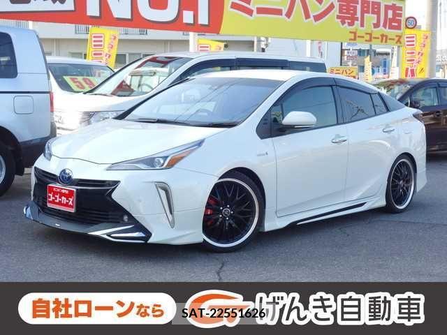Toyota PRIUS 2019-04 200128-0