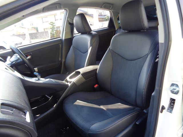 Toyota PRIUS 2015-06 186483-21