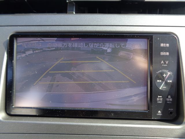 Toyota PRIUS 2015-06 186483-11