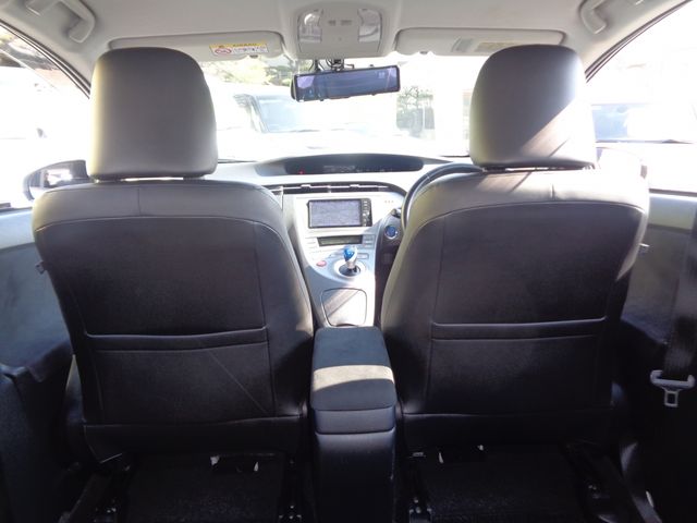Toyota PRIUS 2015-06 186483-24