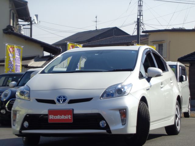 Toyota PRIUS 2015-06 186483-4