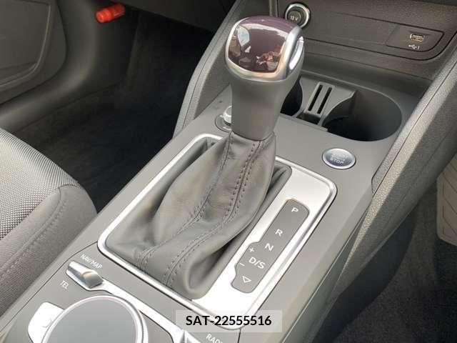 Audi Q2 2024-02 318034-5