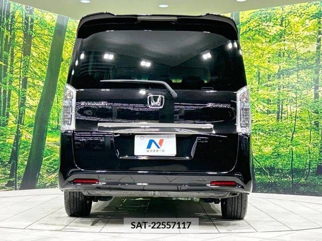 Honda e 2014-09 329536-16