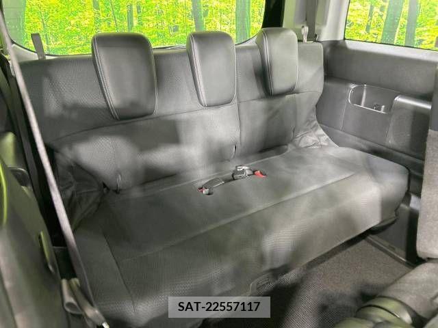 Honda e 2014-09 329536-10