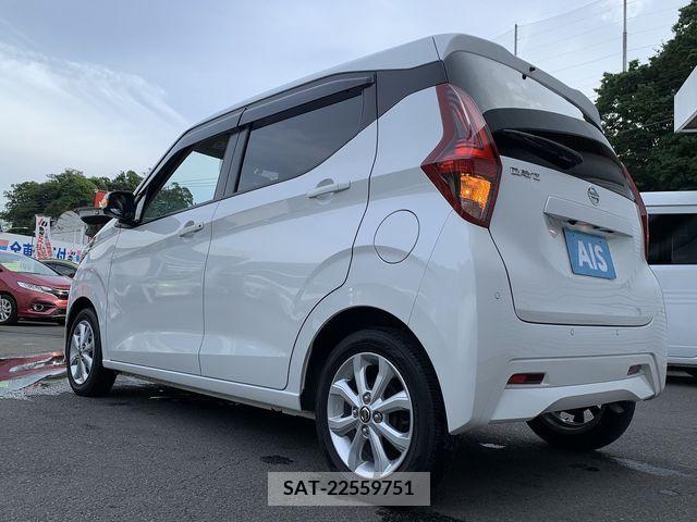 Nissan DAYZ 2019-04 266985-7
