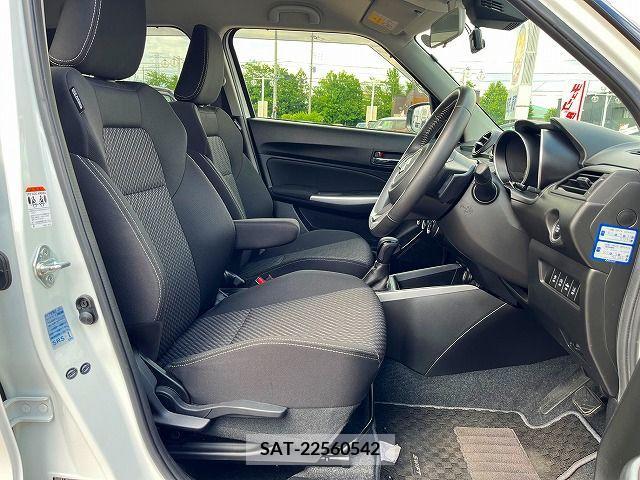 Suzuki SWIFT 2017-03 383055-9