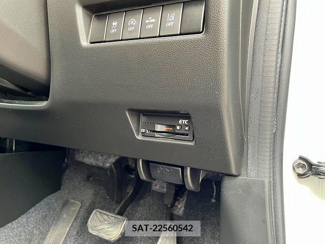 Suzuki SWIFT 2017-03 383055-24