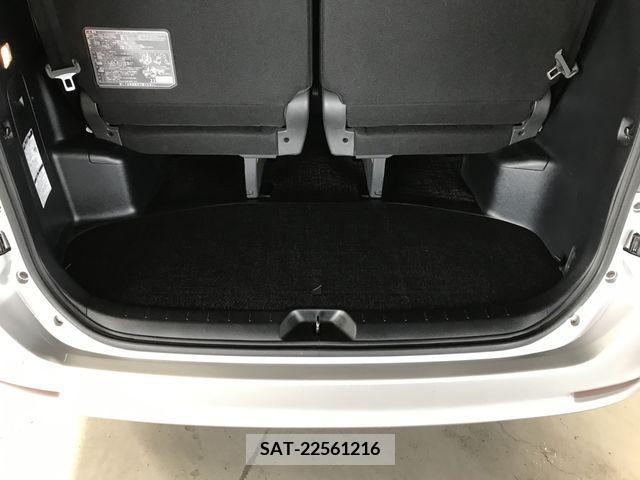 Toyota NOAH 2011-03 321319-19