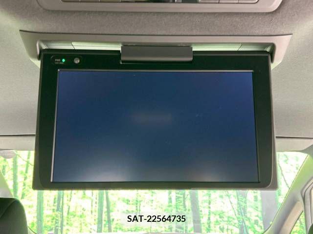 Toyota VOXY 2019-06 321629-2