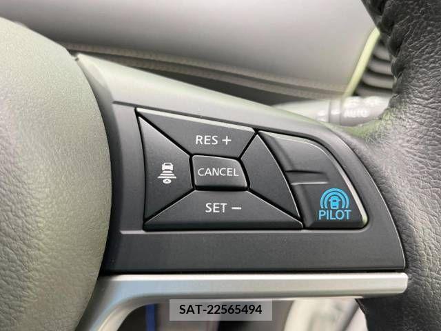 Nissan SERENA 2018-10 219953-6