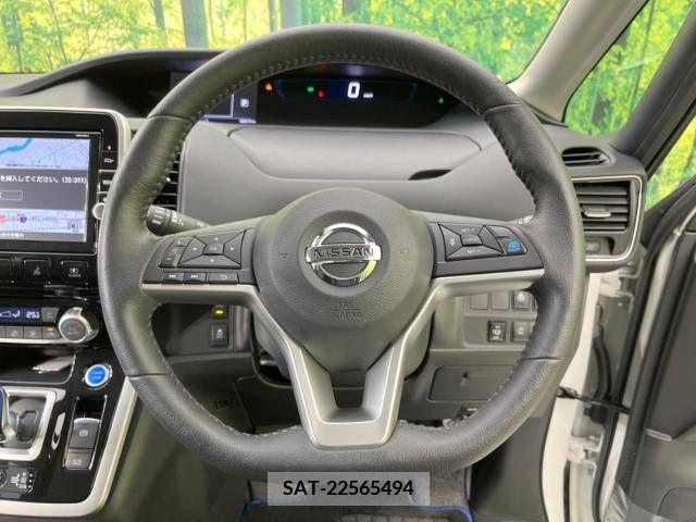 Nissan SERENA 2018-10 219953-12