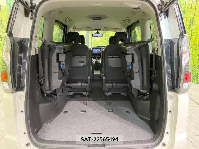 Nissan SERENA 2018-10 219953-11