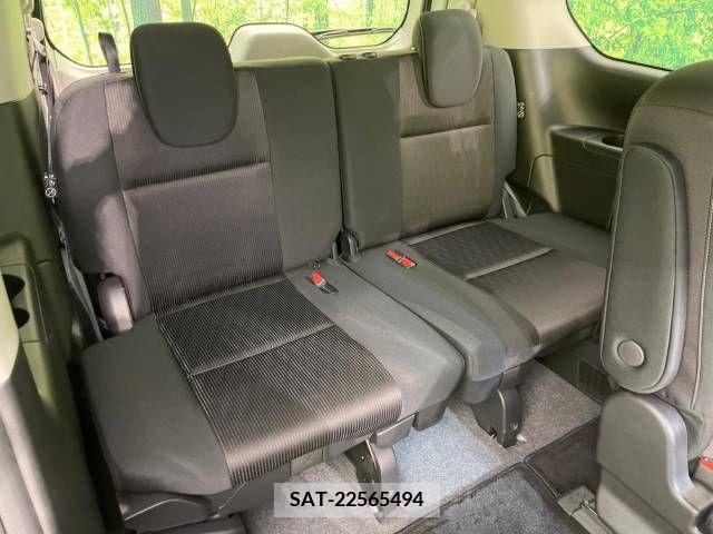 Nissan SERENA 2018-10 219953-10