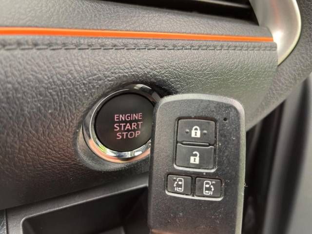 Toyota SIENTA 2017-03 5267-4