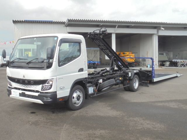 Mitsubishi CANTER 2023-01 4287-0