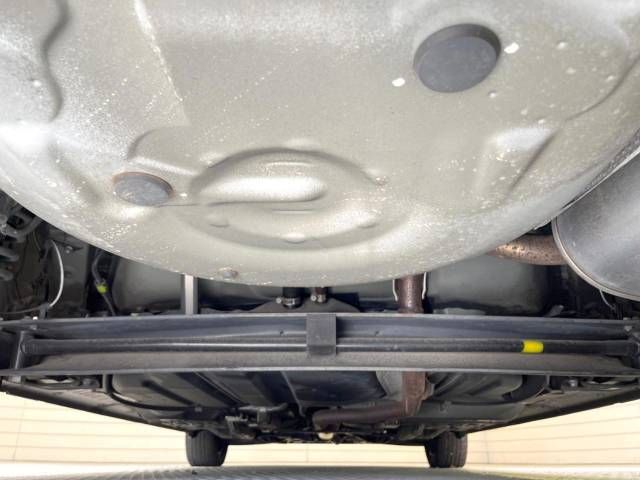 Toyota SIENTA 2017-08 193827-19