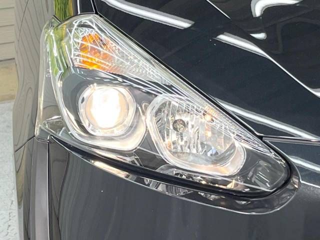 Toyota SIENTA 2017-08 193827-13