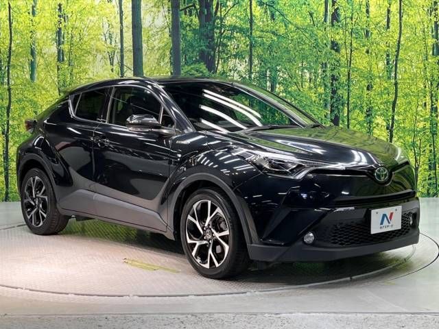 Toyota C-HR 2017-09 23025-16