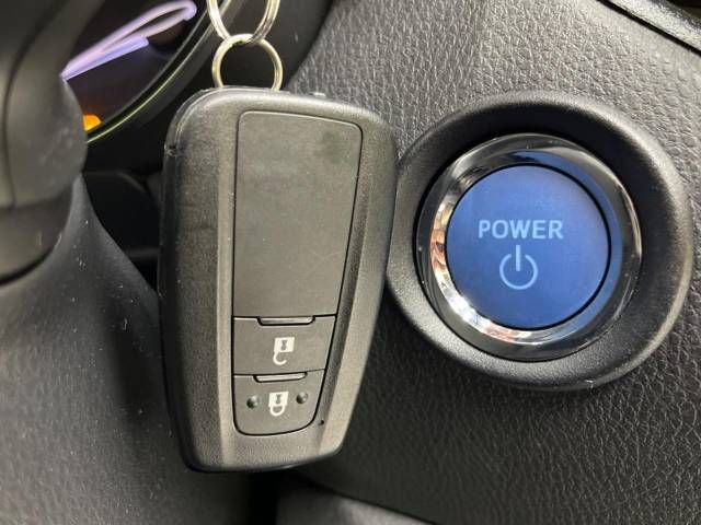 Toyota C-HR 2017-09 23025-7