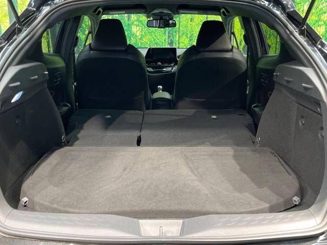 Toyota C-HR 2017-09 23025-10
