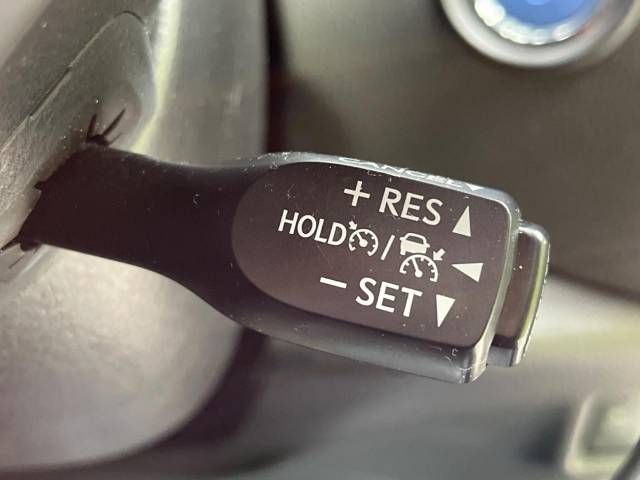 Toyota C-HR 2017-09 23025-6