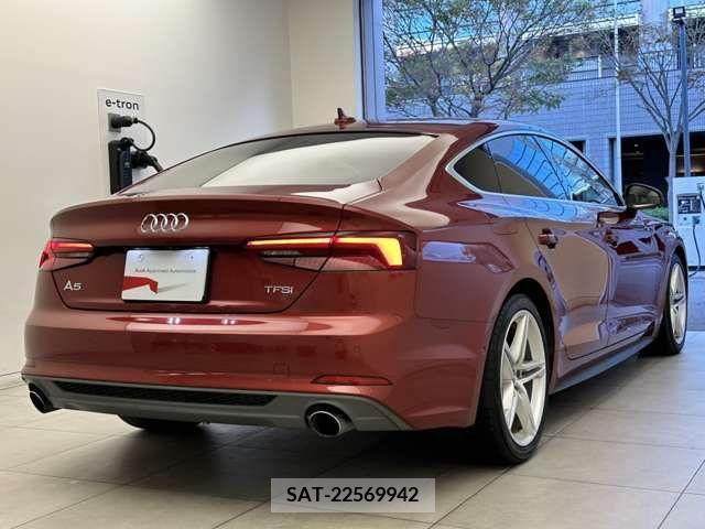 Audi A5 2018-03 205300-1