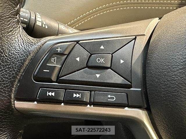 Nissan SERENA 2018-04 222189-14