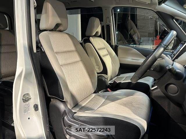 Nissan SERENA 2018-04 222189-7