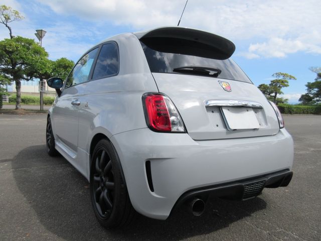 Fiat 500 2011-09 5932-12