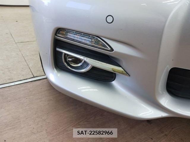 Nissan SKYLINE 2014-12 208873-11