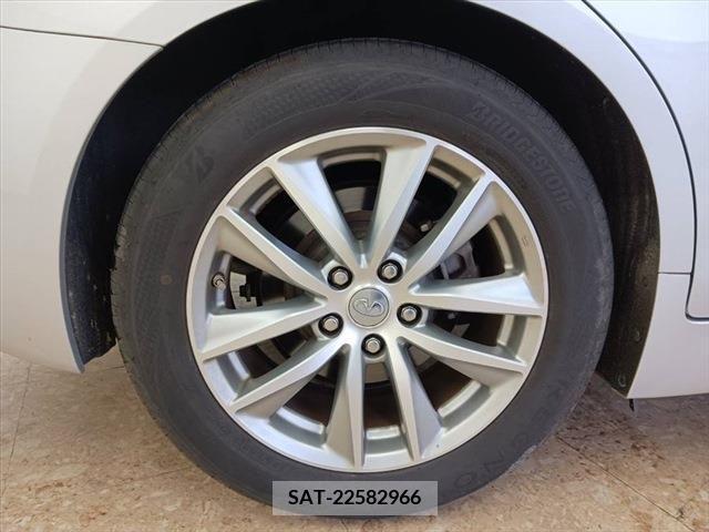 Nissan SKYLINE 2014-12 208873-15