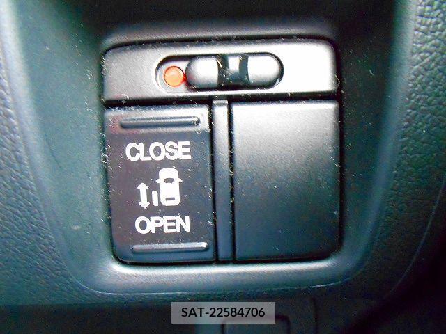Honda N BOX CUSTOM 2014-03 232470-11