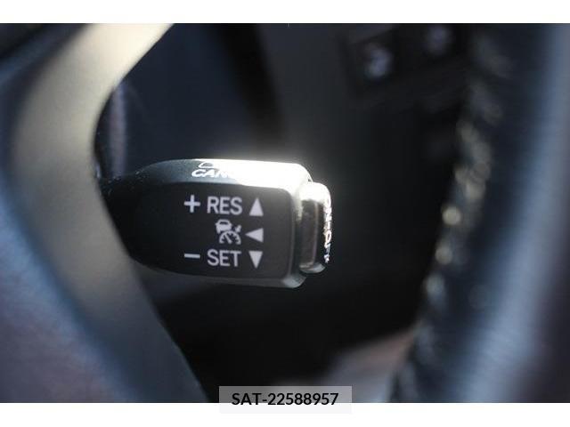 Toyota ALPHARD 2016-07 206925-6