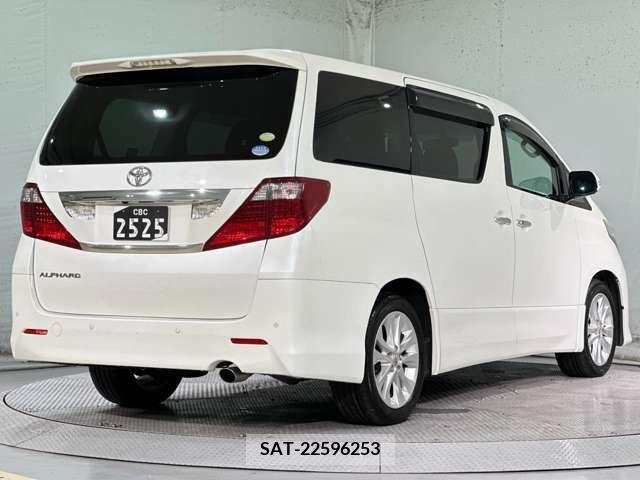 Toyota ALPHARD 2008-09 279761-7