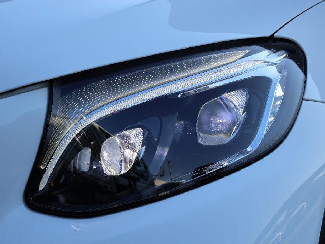 Mercedes Benz GLC-CLASS 2016-02 28582-19