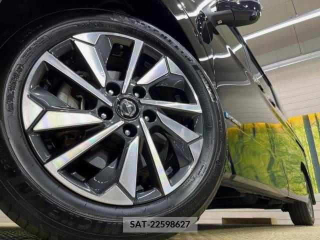 Nissan SERENA 2019-11 325063-14